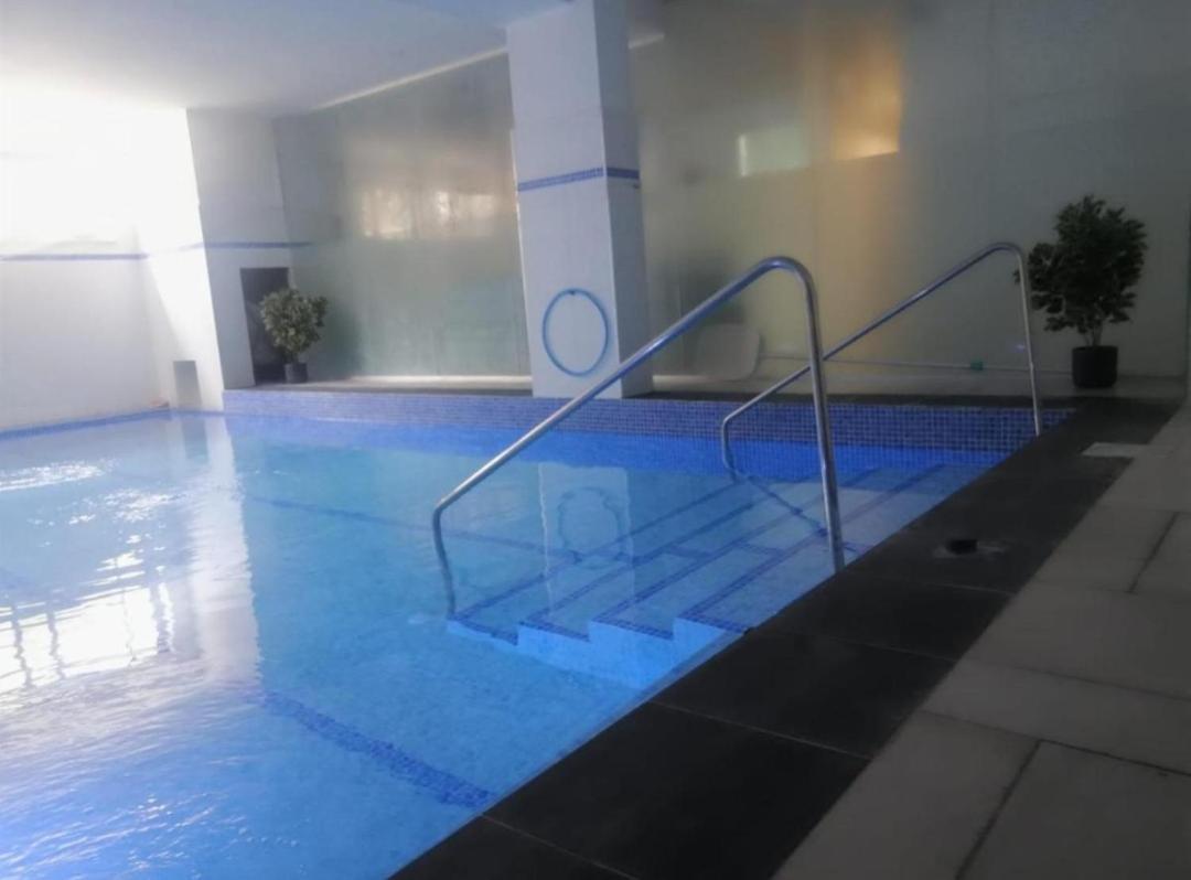 The Pearl Apartment Yehud-Monosson Bagian luar foto
